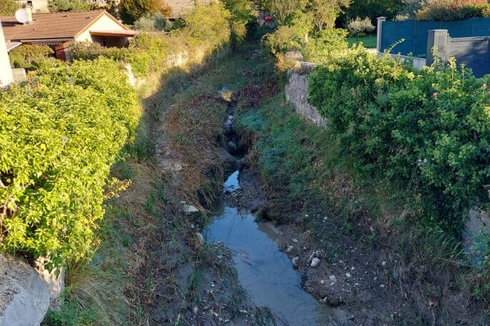 Ruisseau du Malguéri à Buis-les-Baronnies après l'intervention par traction animale en octobre 2021