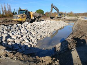 Travaux sur le tronçon de digue de Violès en décembre 2024 V2